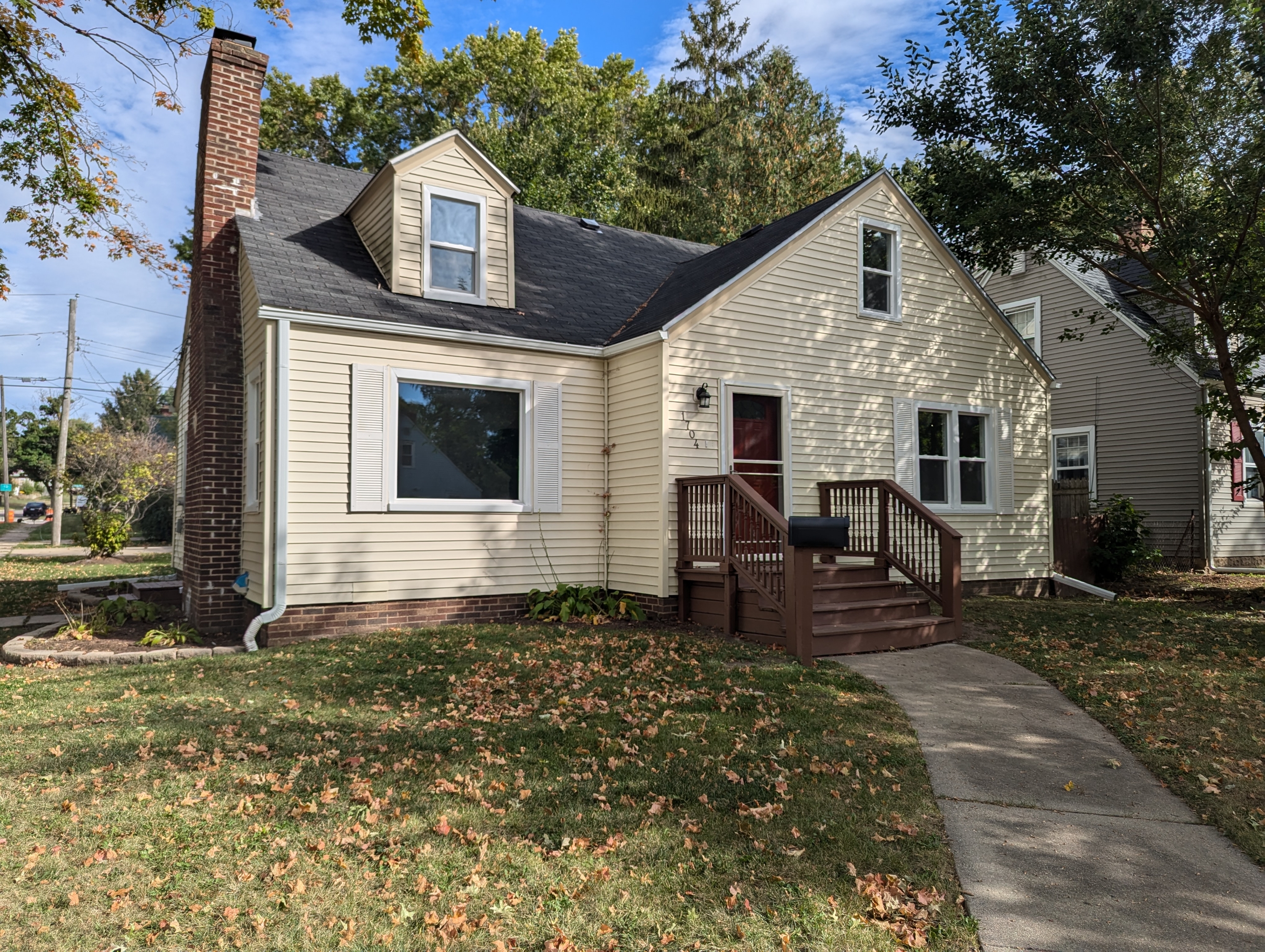 Property main image