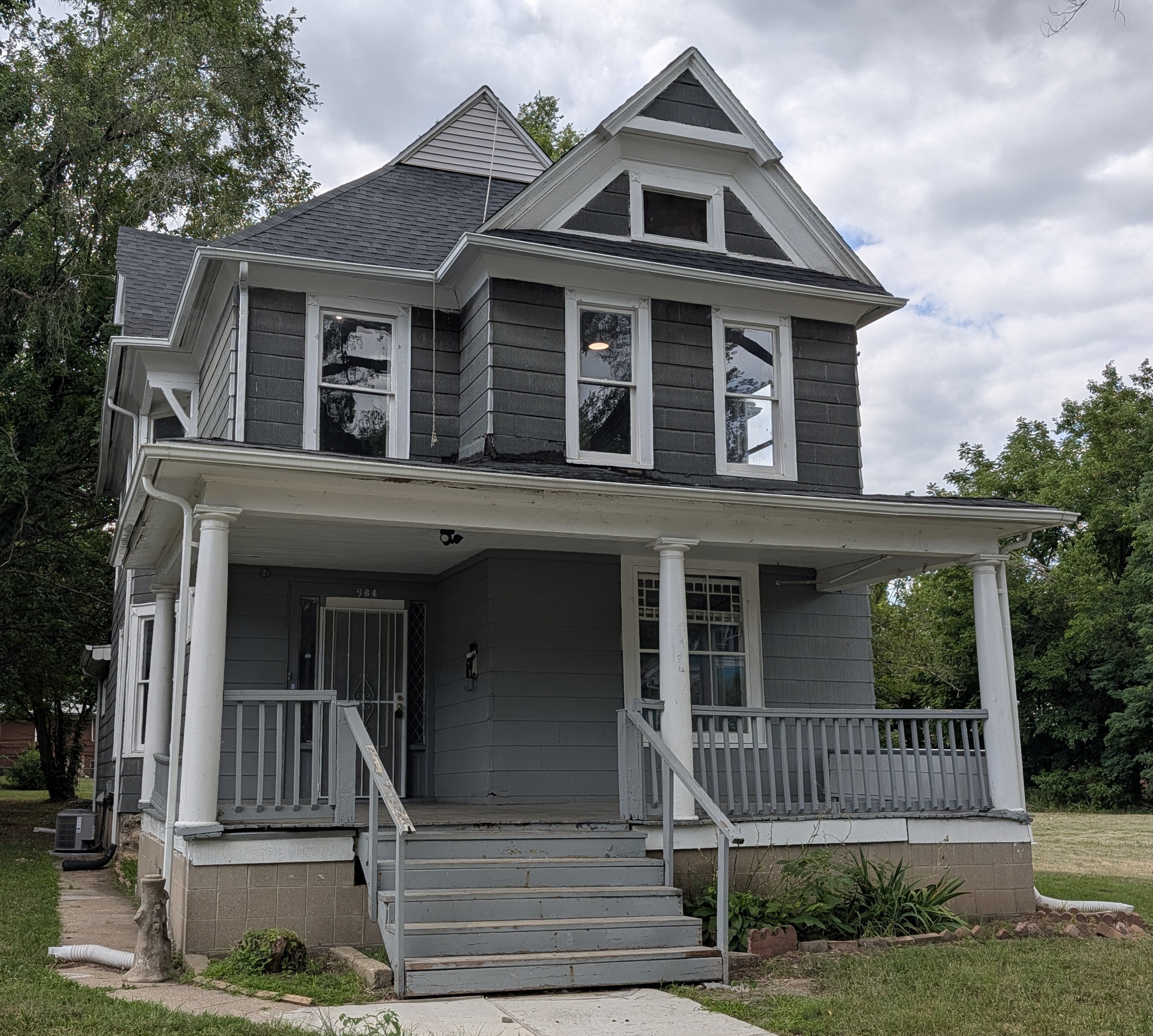 Property main image